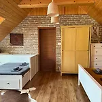 Rusinsky Dvor S Privatnym Wellness Villa