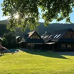 Villa Rusinsky Dvor S Privatnym Wellness