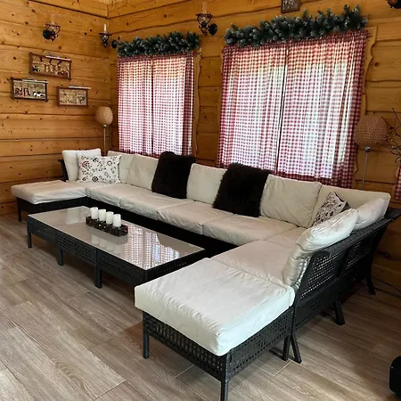 Rusinsky Dvor S Privatnym Wellness Villa Maly Lipnik