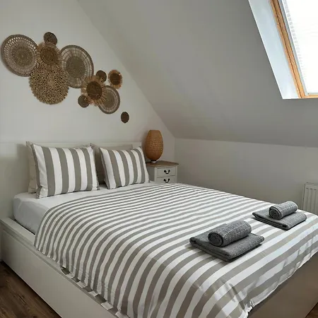 Rusinsky Dvor S Privatnym Wellness * Maly Lipnik