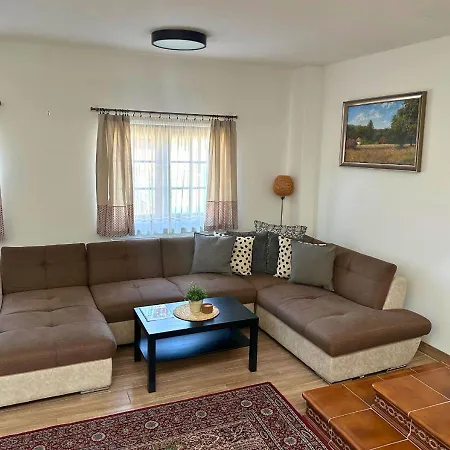 Villa Rusinsky Dvor S Privatnym Wellness Maly Lipnik