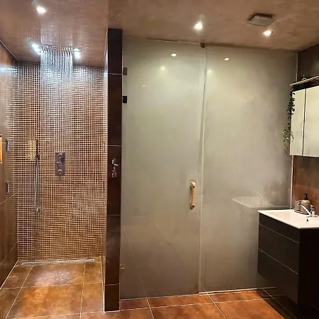 Rusinsky Dvor S Privatnym Wellness