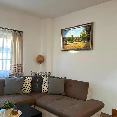 Villa Rusinsky Dvor S Privatnym Wellness Maly Lipnik