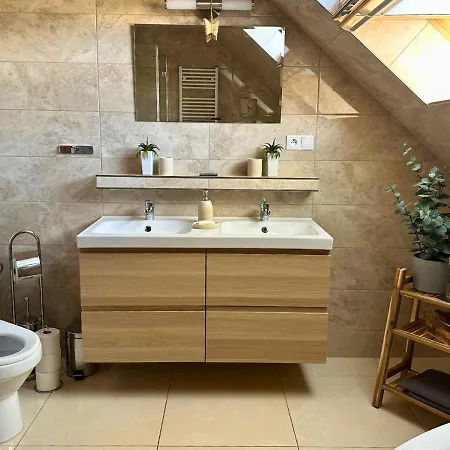 Villa Rusinsky Dvor S Privatnym Wellness *