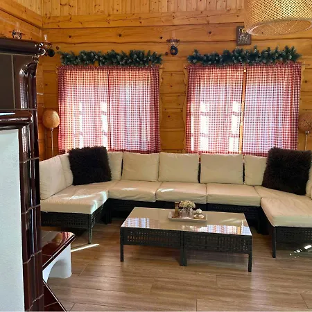 Rusinsky Dvor S Privatnym Wellness * Maly Lipnik