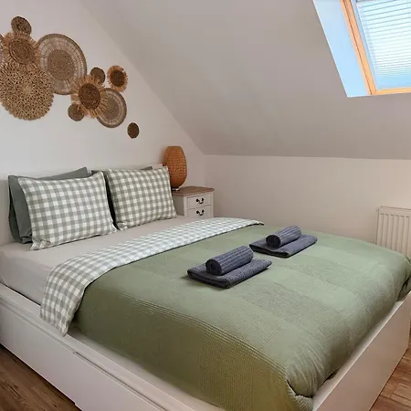 Rusinsky Dvor S Privatnym Wellness Villa