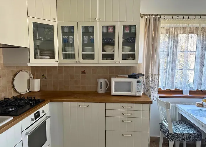 Rusinsky Dvor S Privatnym Wellness ヴィラ *