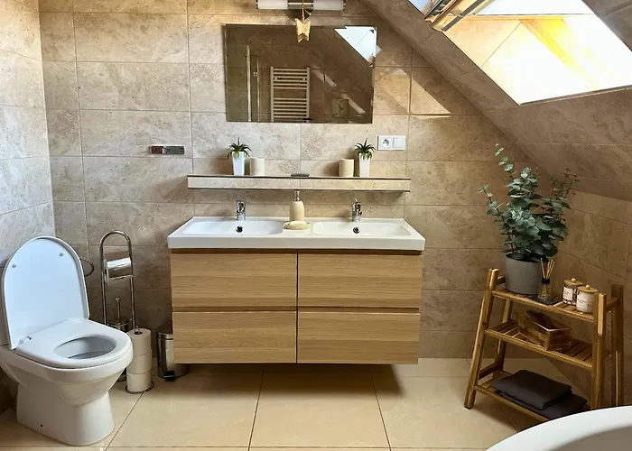 ヴィラ Rusinsky Dvor S Privatnym Wellness *