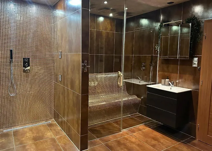 ヴィラ Rusinsky Dvor S Privatnym Wellness *